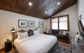Zephyr Mountain Lodge Premium-Rated 2100